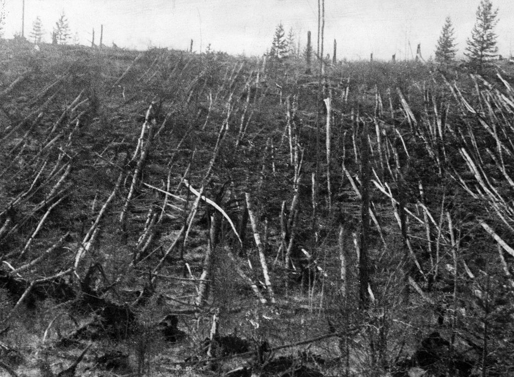 【写真】1908年の隕石落下による被害