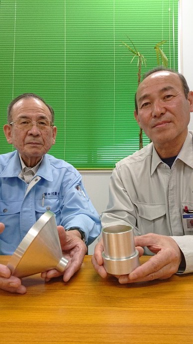 【写真】吉田さんと須藤さん、インパクタ