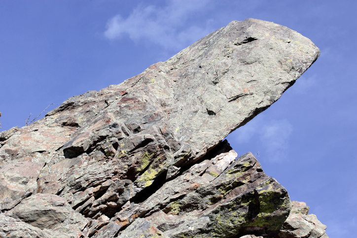 【写真】ロッキー山脈にみられる花崗岩の巨岩
